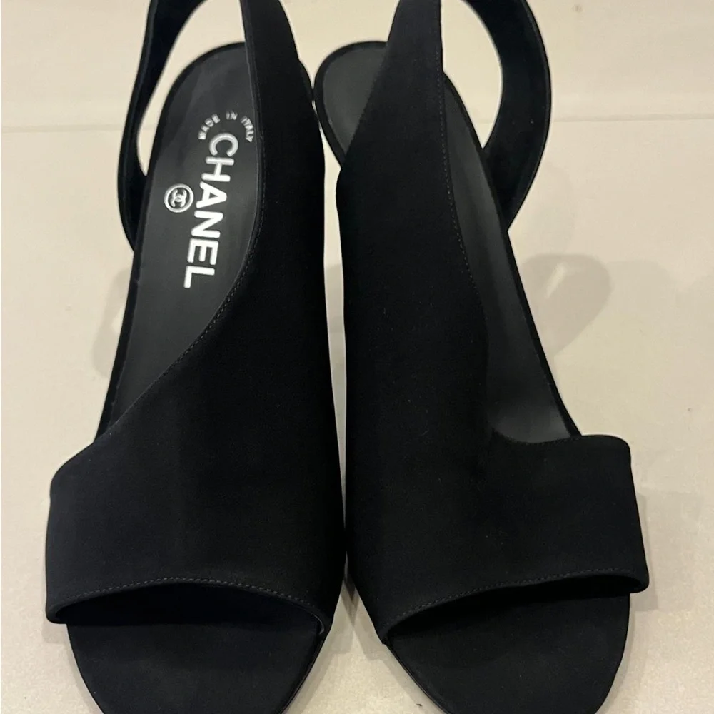 CHANEL Black Satin Slingback Peep-Toe Heels with Crystal CC Accent